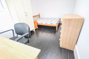 Photo 18- click for photo gallery